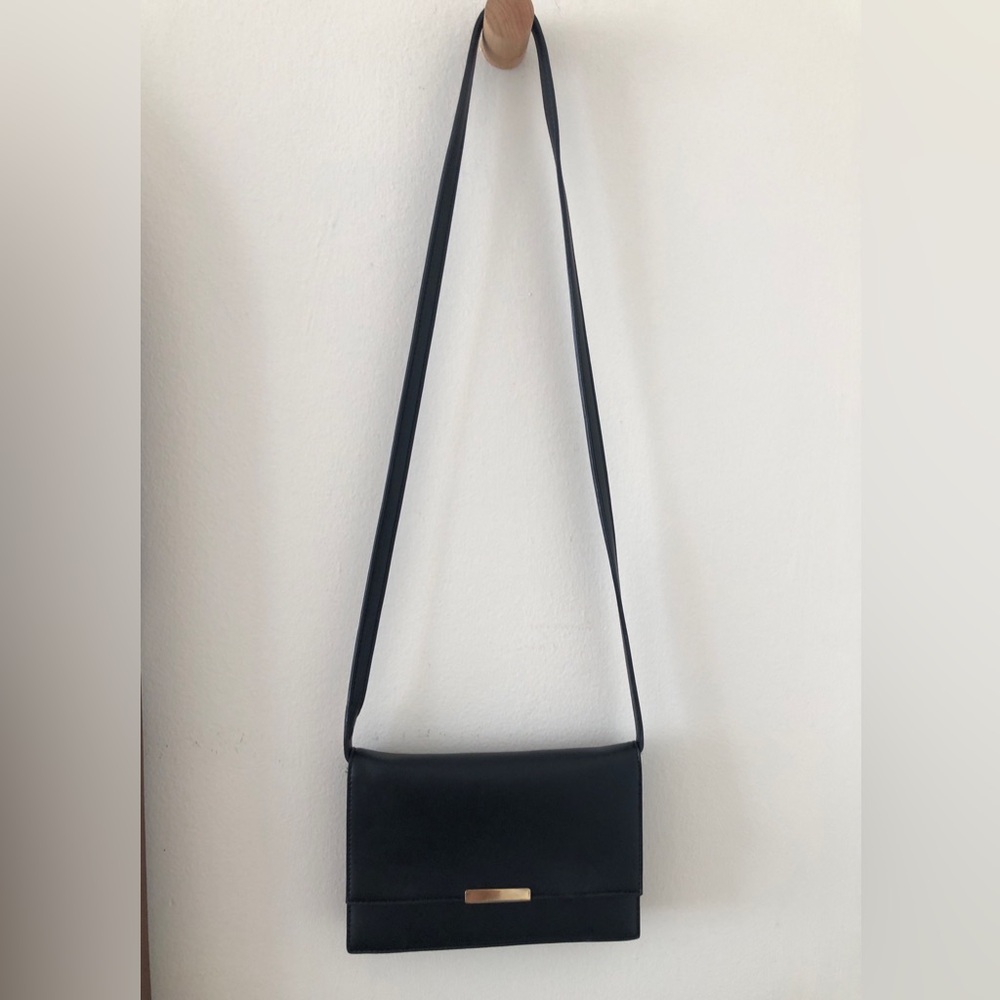 Forever 21 Crossbody Handbag, black